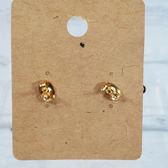 Intricate Filagree Mandala Bohemian Metal Lace Earrings - Picture 4 of 4